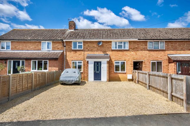 Thumbnail Terraced house for sale in Avon Road, Pershore, Worcestershire
