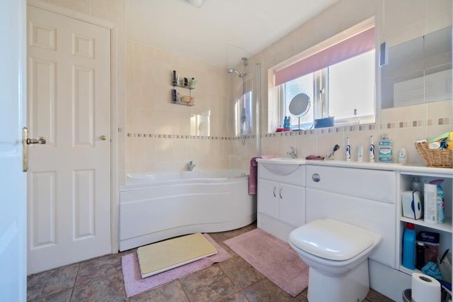 Bungalow for sale in Henley On Thames, Oxfordshire