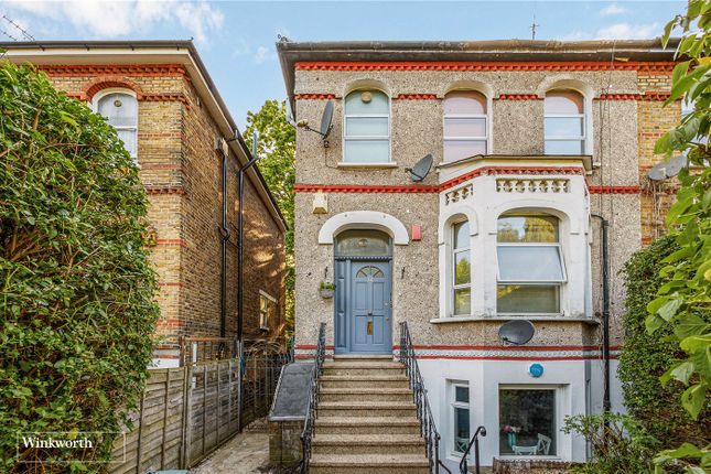 Flat for sale in Oxford Road North, London