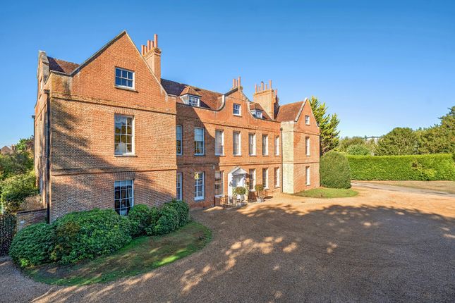 5-bed house on Thomas Sheriff Place,, Henley Park, Normandy, £1,200,000