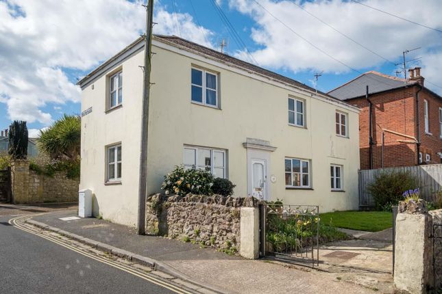 Thumbnail Cottage to rent in Nelson Place, Ryde