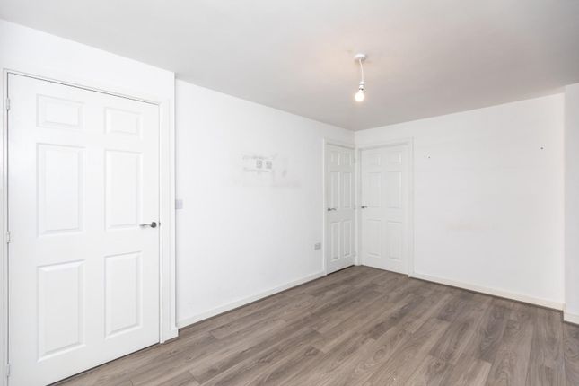 121, Sycamore Drive, Castleford photo 5