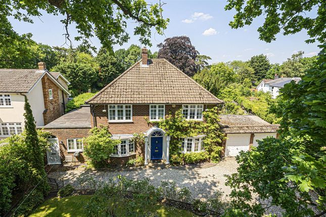 Thumbnail Detached house for sale in Old Forest Road, Winnersh, Berkshire