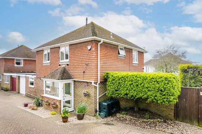 Link-detached house for sale in Roseacre, Oxted