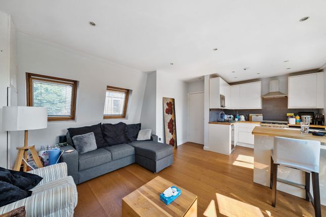 Thumbnail Maisonette for sale in Marlborough Road, London