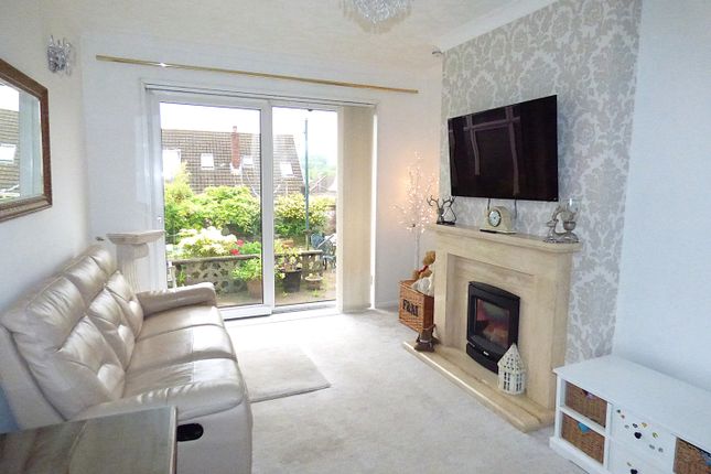 10, Venables Close, Swansea photo 5