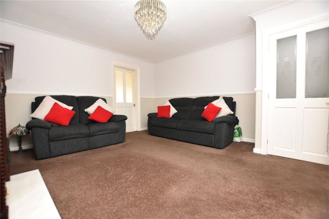 30, Sissons Terrace, West Yorkshire photo 3