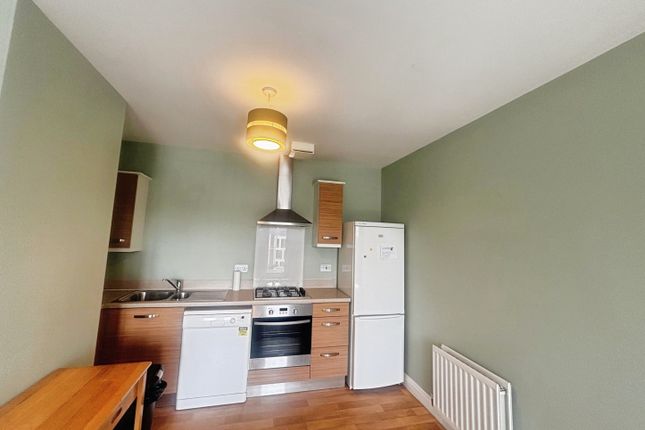 37, Mill Street, Plymouth photo 2