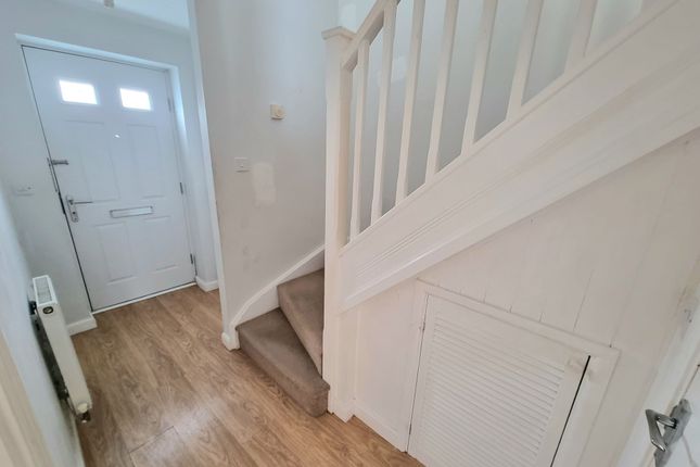 19 Heol Bryncethin, Bridgend photo 5