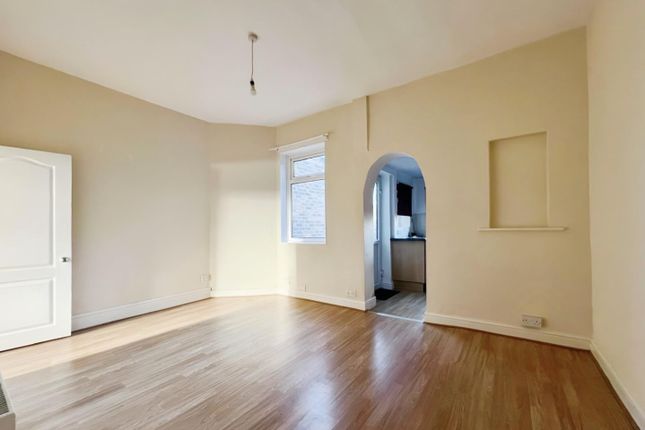 82, Newton Road, Warrington photo 2