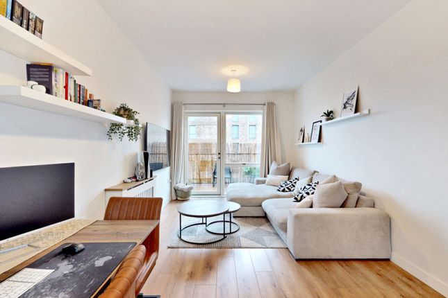 Thumbnail Flat for sale in Beckett Court, Mast Street