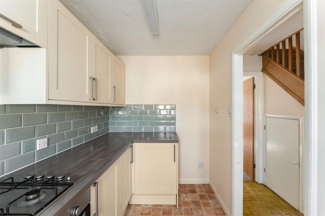 17, Frensham Close, Banbury photo 4