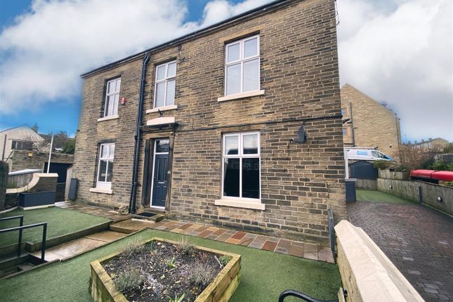 Thumbnail Detached house for sale in Towngate, Northowram, Halifax