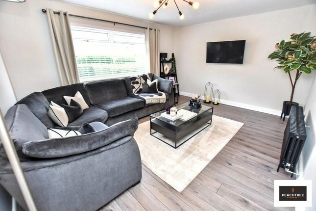 28, Rosshill Avenue, Glasgow photo 2