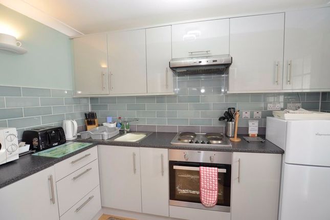22 Galmpton Holiday Bungalows, Greenway Road, Brixham photo 4