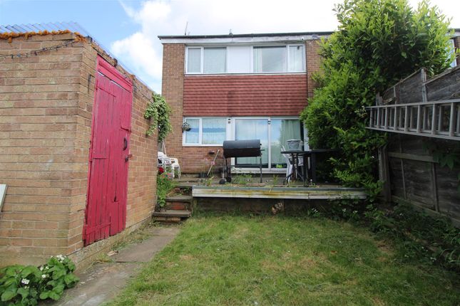 Property for sale in Nelson Close, Daventry