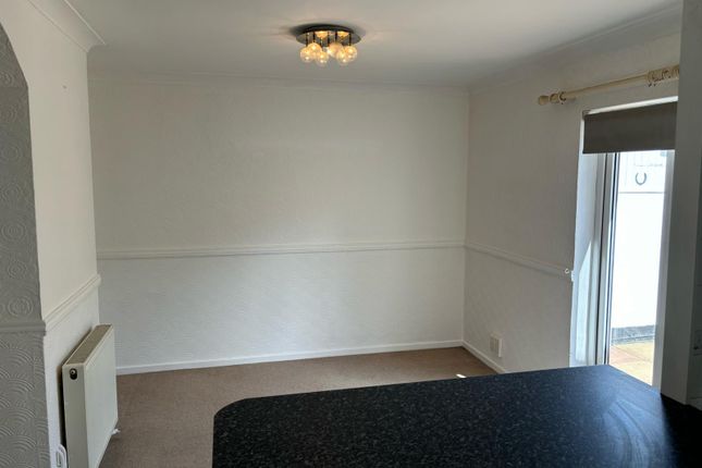 Terraced house to rent in Ruckles Close, Stevenage, Hertfordshire