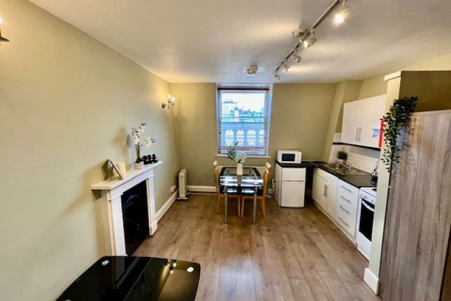 40, Clanricarde Gardens, London W2 4JW, UK, Kensington and Chelsea photo 2