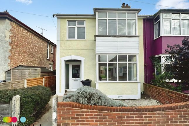 3-bed house on 46, Carrs Road, CLACTON-ON-SEA, £1,400/mo