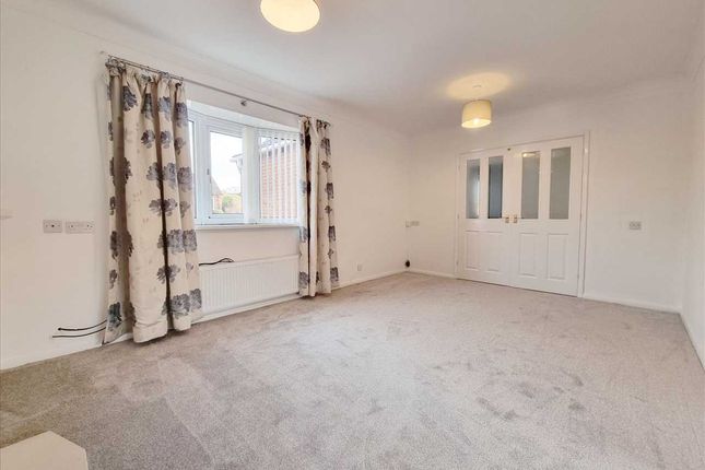 9, Claybergh Drive, Sleaford photo 3