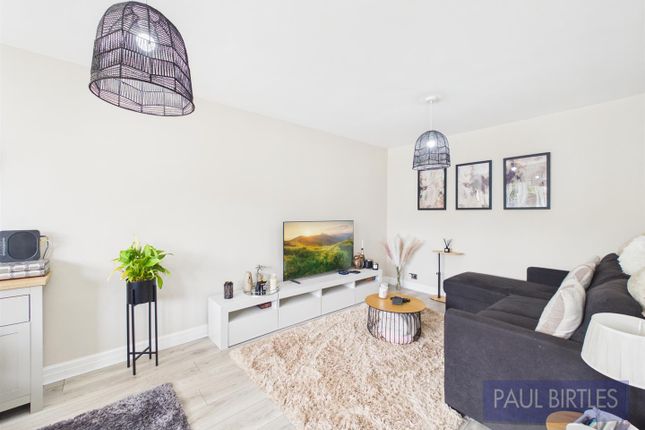 19 Legwood Court, Flixton Road, Manchester photo 4