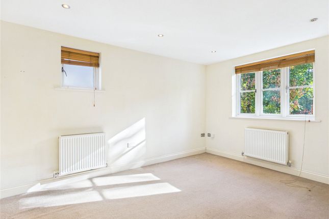 Flat 7, Roedean, 8, Frenches Road, Surrey photo 2