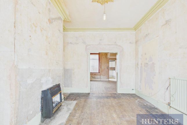 49, Highfield, Scarborough photo 3