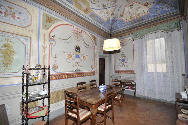 Apartment for sale in Volterra, Volterra, Toscana