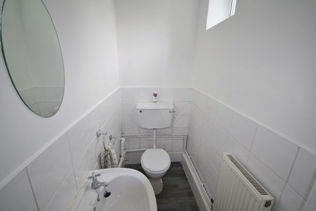 Alexandra Road, Leicester photo 5