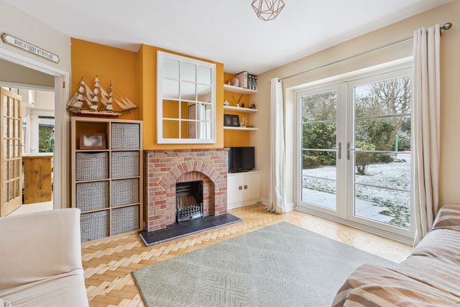 9 Mitchell Walk, Amersham photo 3