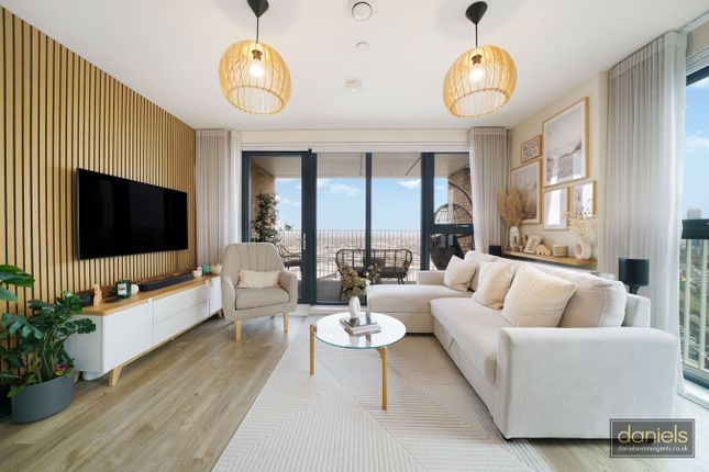 2-bed flat on Baronet House, Lakeside Drive, London, £575,000