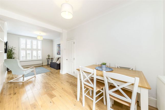 Terraced house for sale in Mauritius Road, Greenwich