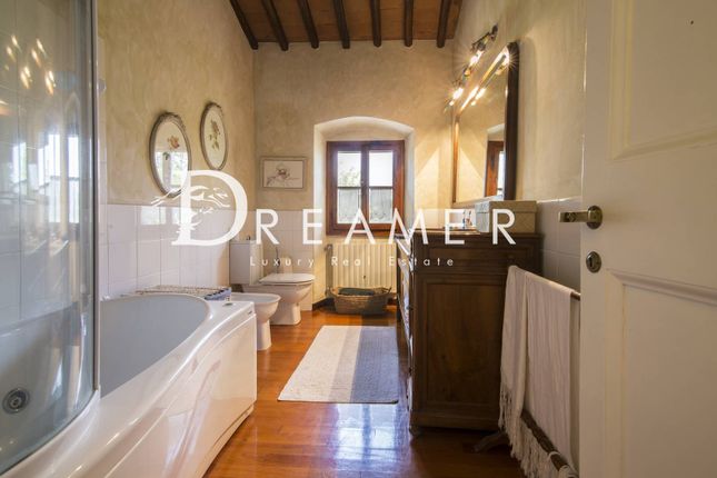 Villa for sale in Via Chiantigiana, Impruneta, Toscana