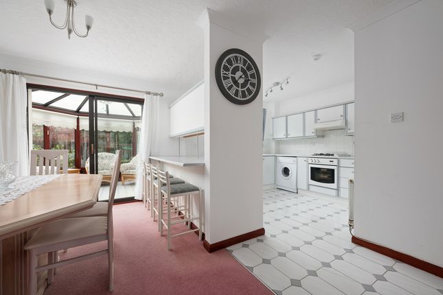 18, Southerton Gardens, Kirkcaldy photo 3