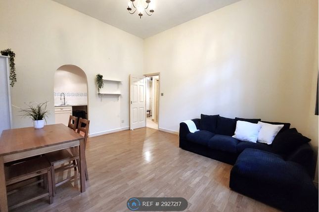 Flat, Benson Court Harston Drive, Enfield photo 2