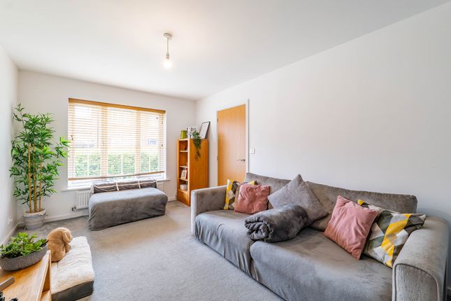 26, Loom Crescent, Bamber Bridge photo 2