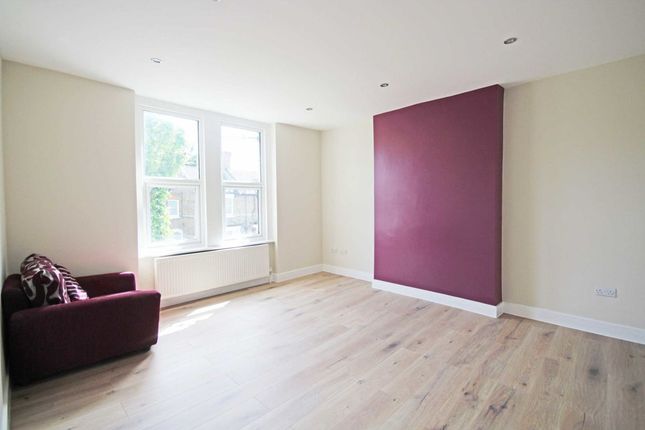 Flat for sale in Hastings Road, London