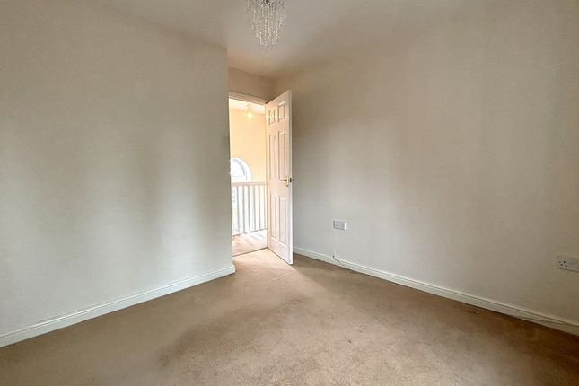 Terraced house to rent in Burge Crescent, Cotford St Luke, Taunton