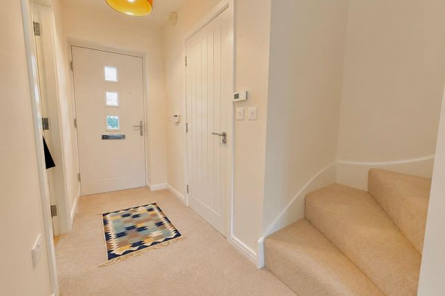 6, Horsforde View, West Yorkshire photo 2