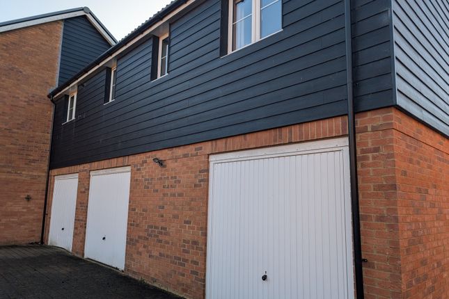 33, Navigation Drive, Arundel photo 2
