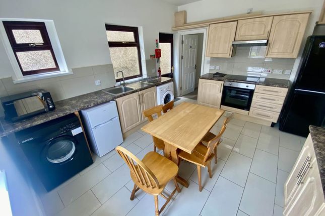 Beechwood Road, Uplands Swansea photo 2