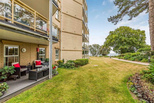 Flat for sale in West Cliff Road, Westbourne, Bournemouth