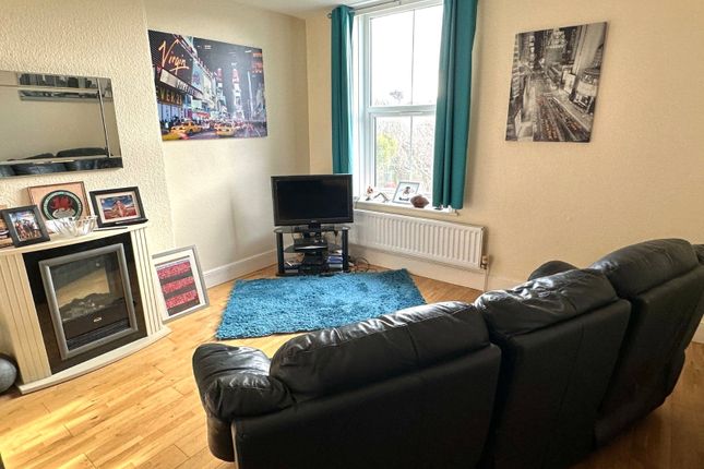 Flat A & Flat B, 36, Crescent Street, Powys photo 2