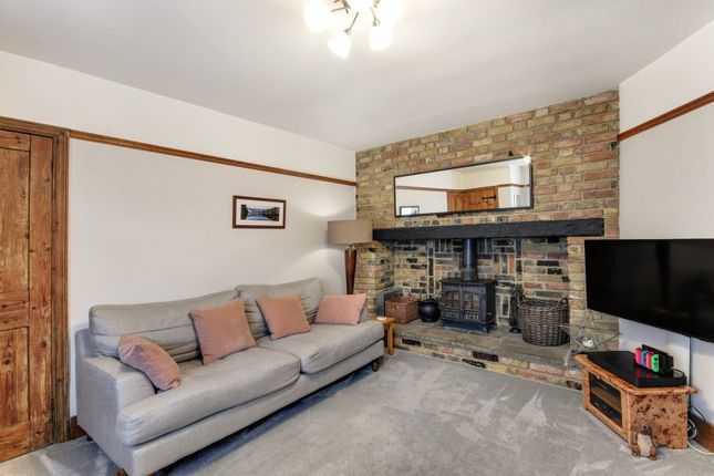 Rabbits Farm Cottages,2, Rabbits Road, Dartford photo 2