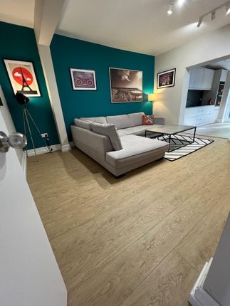 51, Brocklebank Road, Manchester photo 4