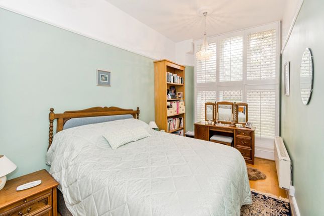 5, Castle Malwood Lodge, Lyndhurst photo 4