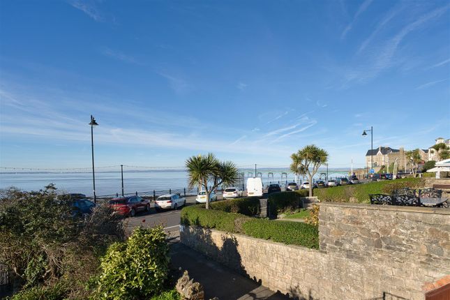 Brunswick House, 9 The Beach, Clevedon photo 2