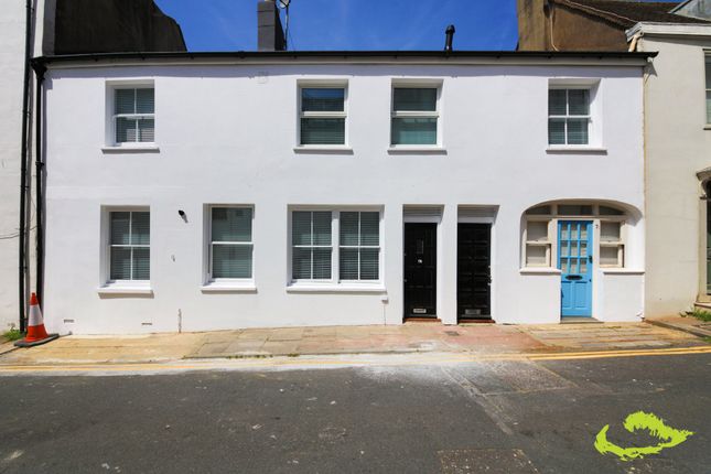 Maisonette to rent in Wentworth Street, Brighton