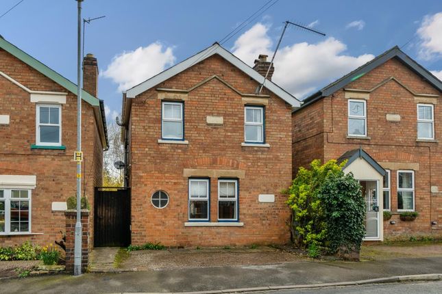 Thumbnail Semi-detached house for sale in Barnards Green, Malvern