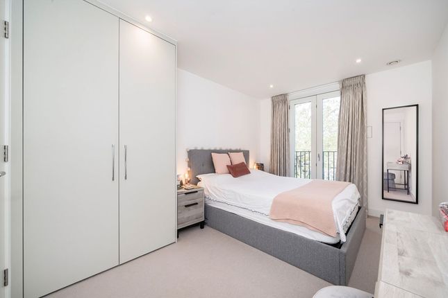 Flat 6, Hannell House, 26, Hannell Road, London photo 3